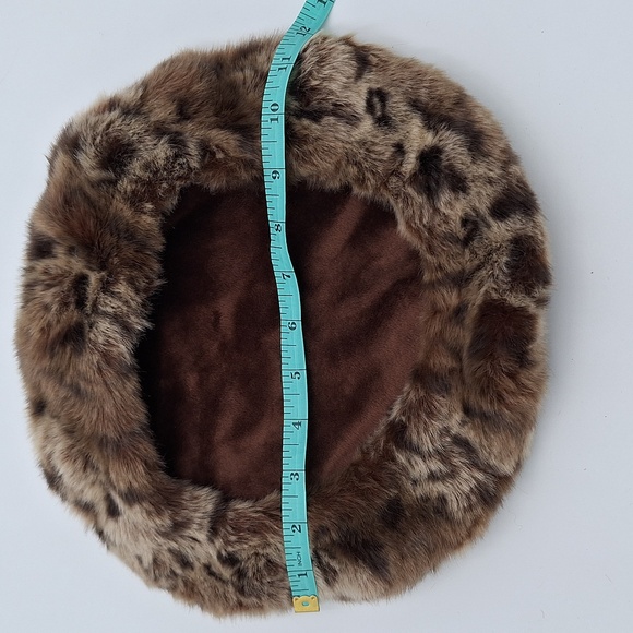 Donna Salyers Fabulous Furs Leopard Print Beret Hat Faux Fur - Picture 7 of 8
